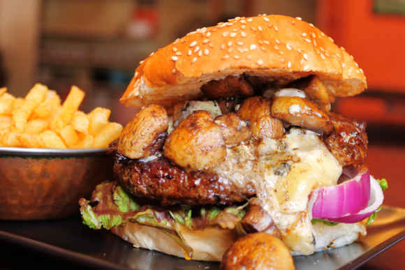 Mushroom & Cheddar Cheese Burger
